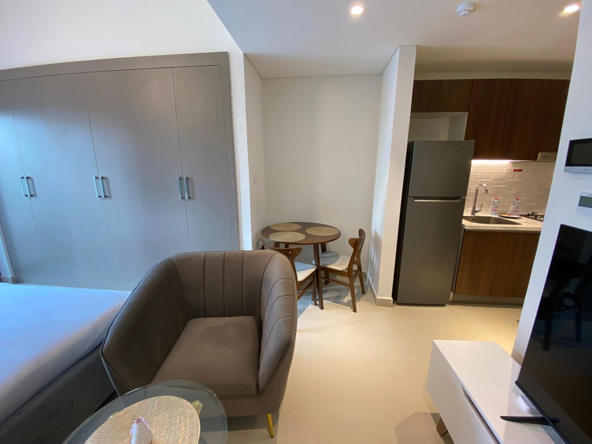 Apartment Beautiful Whit Pool Rooftop Near Metro Dubai