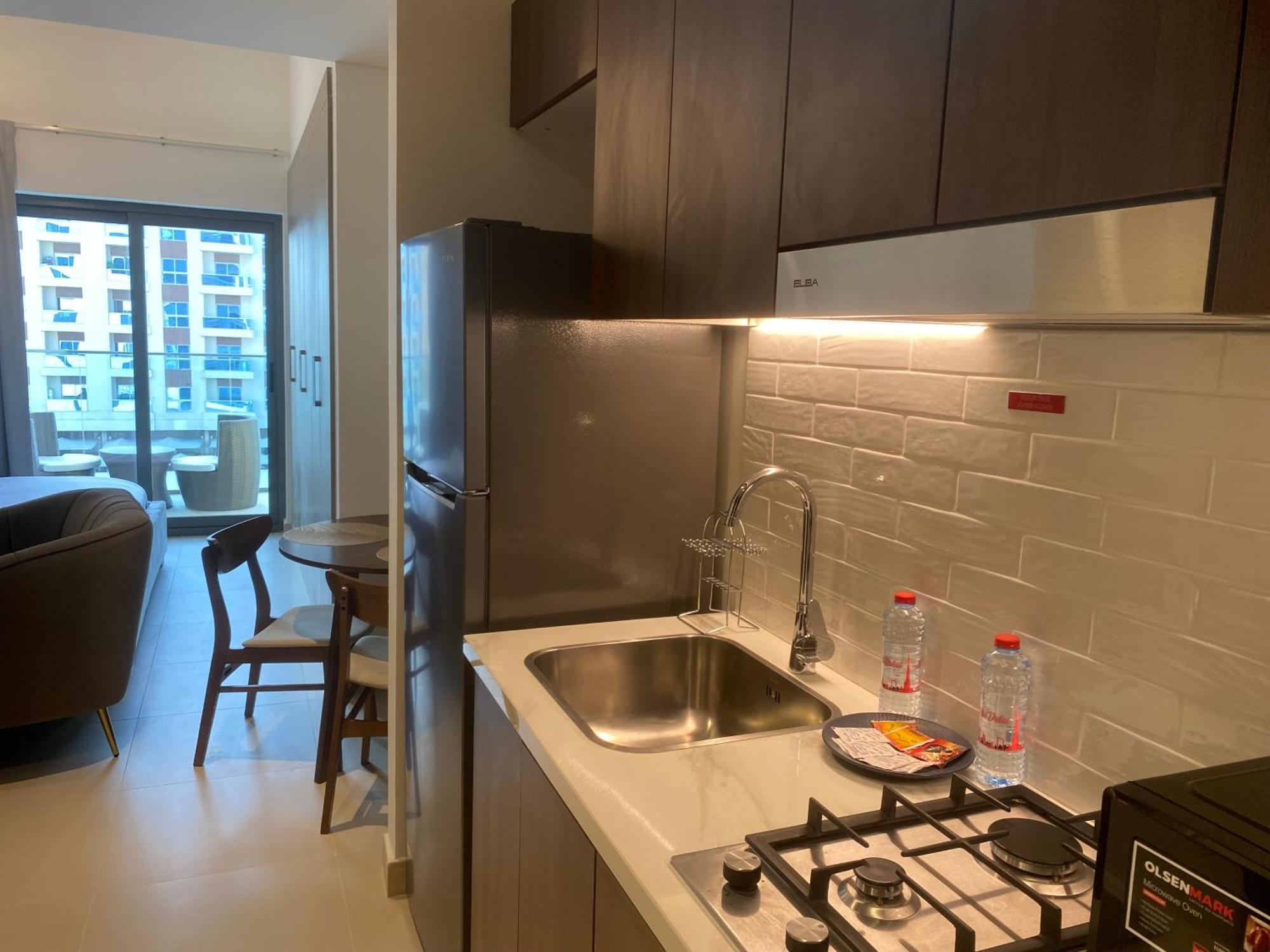 Apartment Beautiful Whit Pool Rooftop Near Metro *